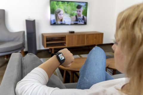 TrueLife NannyWatch A15 Kamerás Bébiőr karóra kijelzővel