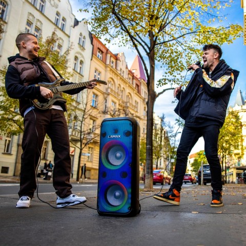 LAMAX PartyBoomBox700 Bluetooth hangszóró 700W Karaoke funkció,mikrofonnal