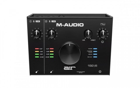 M-Audio interfész/hangkártya 2-be/2-ki 24-bit/192 kHz USB/C MIDI
