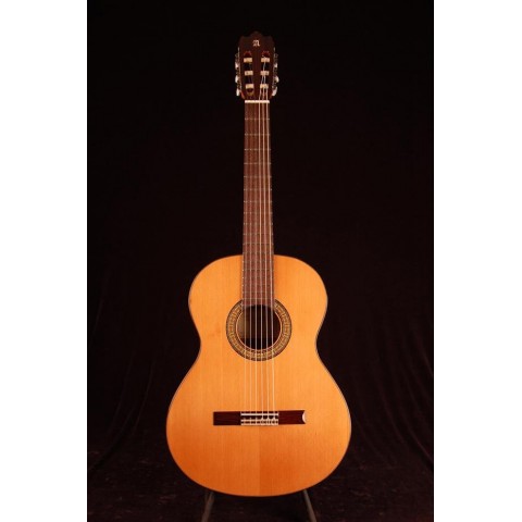 Alhambra Gitár 3 C Cédrus mahagóni indiai rózsafa fogólap. 2 oldalú szegélyezés Balkezes