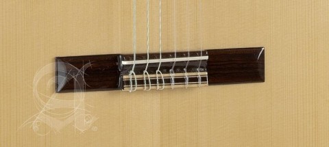 Alhambra Gitár 3 F Tömör lucfenyő fügefa indiai rózsafa fogólap átlátszó pickguard.