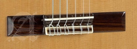 Alhambra Gitár 4 P A Tömör lucfenyő indiai rózsafa ébenfa fogólap tokkal