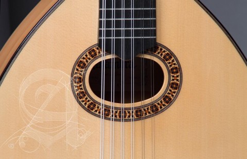 Alhambra Gitár L-6 Fc Német lucfenyő tömör ciprusfa ébenfa fogólap.