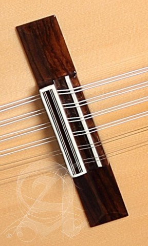 Alhambra Gitár L-6 Fc Német lucfenyő tömör ciprusfa ébenfa fogólap.