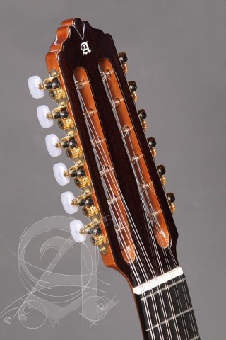 Alhambra Gitár L-6 Fc Német lucfenyő tömör ciprusfa ébenfa fogólap.