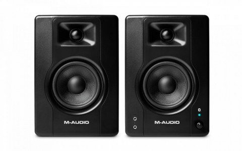 M-Audio monitor hangfalpár aktív 120W 4,5" EQ aux Bluetooth