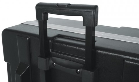 Gator Öntött műanyag keménytok keverőpulthoz vagy eszközökhöz kerekekkel 50x63x20 cm