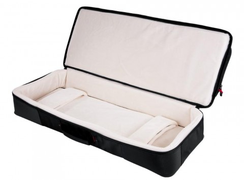 Gator Pro-Go széria 49 billentyűs hangszerhez táska gyapjú belsővel eltávolítható pántokkal