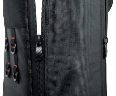 Gator Pro-Go széria két gitártáska gyapjú belsővel eltávolítható pántokkal