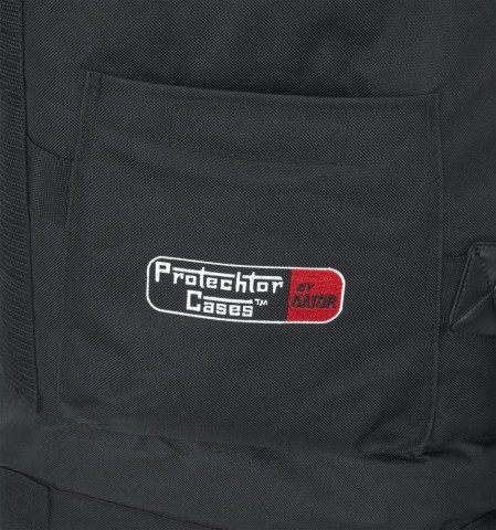 Gator Párnázott konga táska állítható pánttal kerekekkel