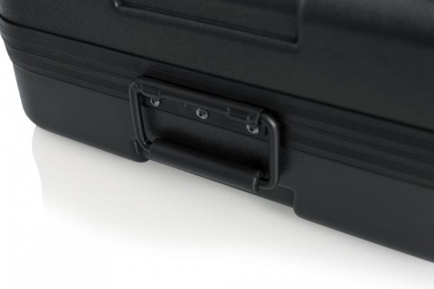Gator TSA öntött műanyag keyboard keménytok 61 billentyűs hangszerhez kerekekkel