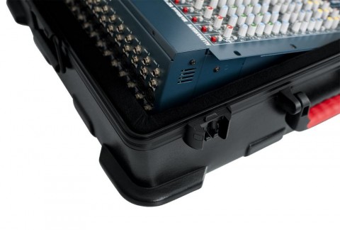 Gator TSA öntött műanyag keménytok keverőpulthoz vagy kellékekhez TSA reteszekkel 19"x21"x8"