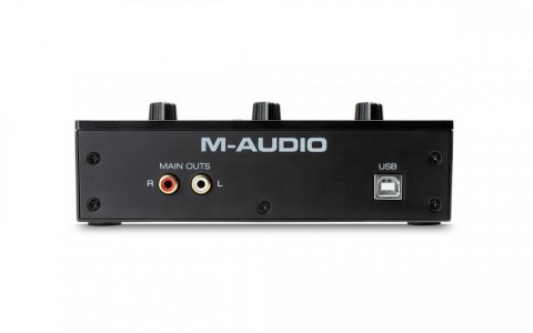 M-Audio interfész 1-be/2-ki 16-bit/48 KHz USB +48V