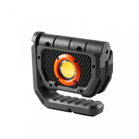 NEBO NEB WLT-1008-G OMNI 3K szerelőlámpa 3000-7 lumen újratölthető power bank funkció IPX4