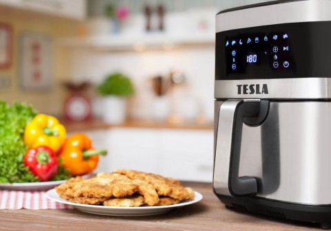 TESLA AirCook Q60 multifunkciós digitális forró levegős olajsütő 6 l 1500W