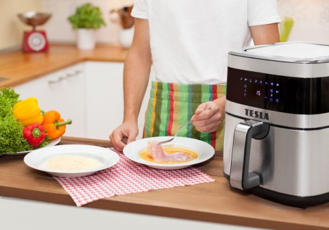 TESLA AirCook Q60 multifunkciós digitális forró levegős olajsütő 6 l 1500W