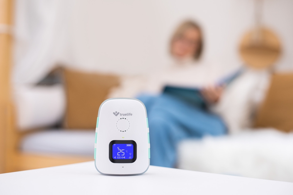 Távolból is megnyugtatja a babát